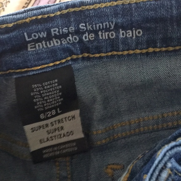 Jeans - Picture 1 of 5